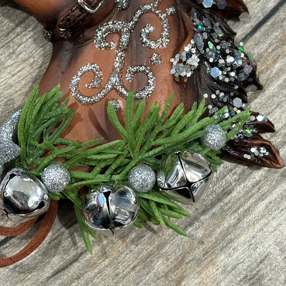 Holiday Horses: “Sleigh Bells" design. Decorated horse Christmas ornament - Picture 5 of 12